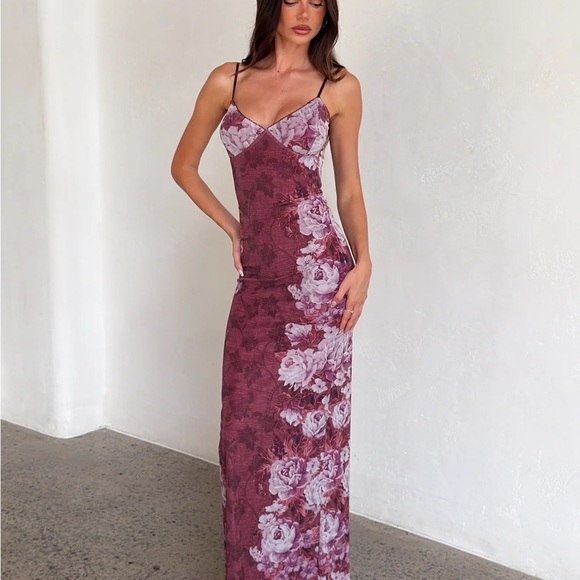 Tiger Mist Mauve Floral Maxi Dress - Picture 2 of 6